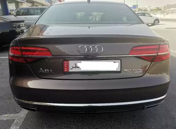 مستعملة Audi A8 للبيع في الدوحة #5443 - 1  صورة 